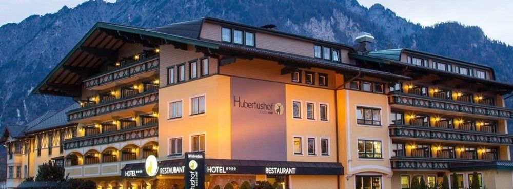 Hotel Hubertushof Anif Exterior photo